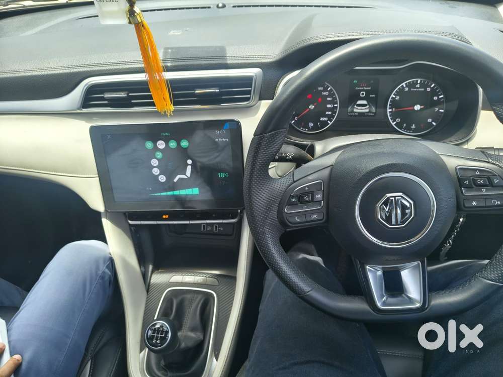 Mg Astor Shine 1.5 Mt (ivory), 2025, Petrol