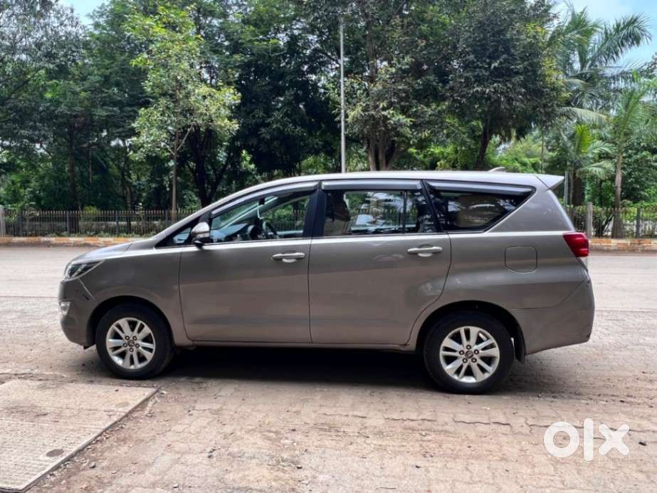 Toyota Innova Crysta 2.8 Gx At, 2017, Diesel