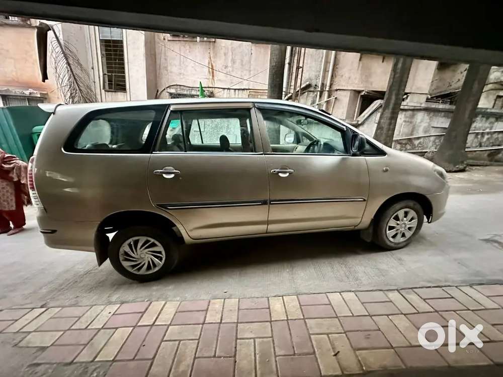 Toyota Innova 2008 Diesel Well Maintained