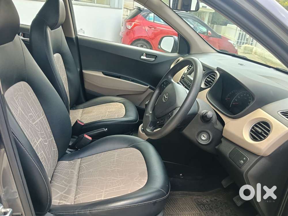 Hyundai Grand I10 Sportz, 2017, Petrol