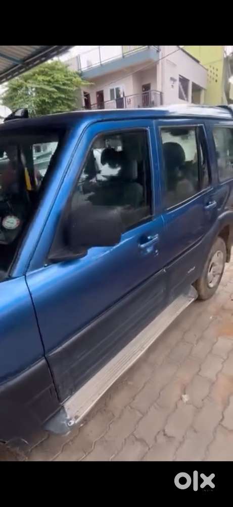 Mahindra Scorpio Diesel 135000 Km Driven