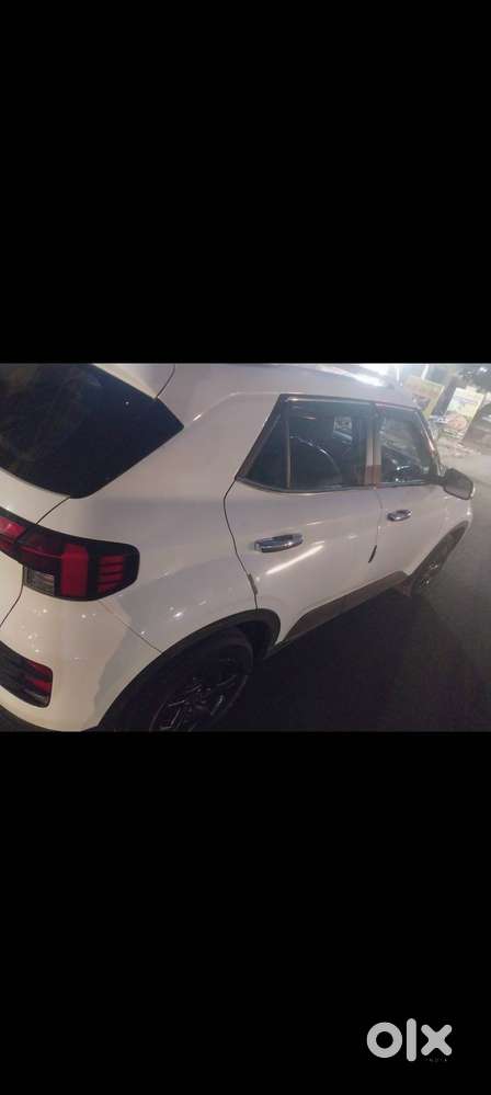 Hyundai Venue Diesel 2023