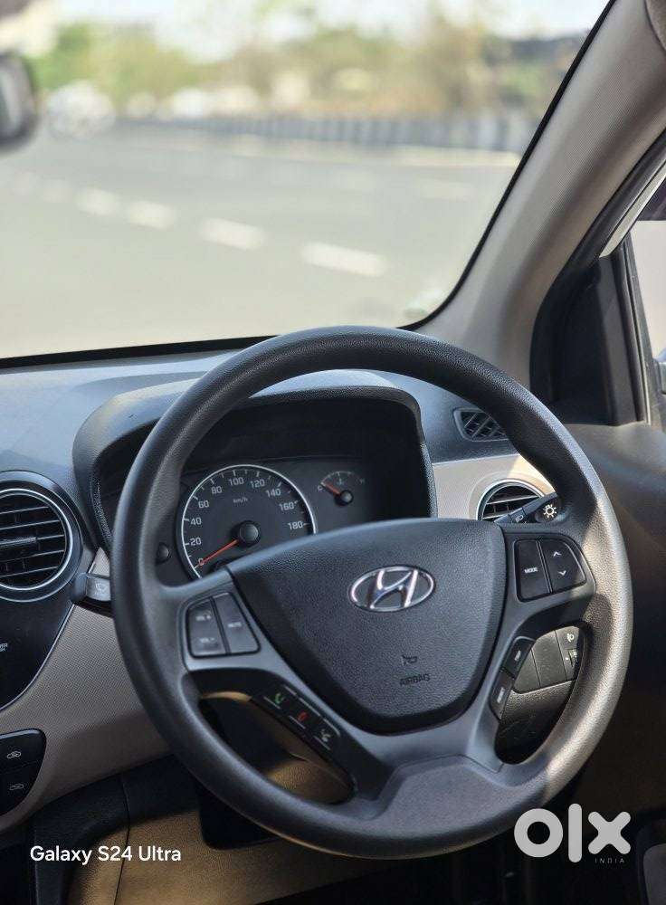 Hyundai Grand I10 2013-2016 At Sportz, 2017