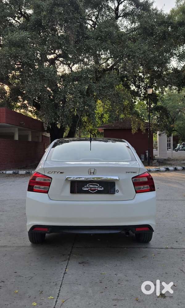 Honda City V At Exclusive, 2013, Petrol