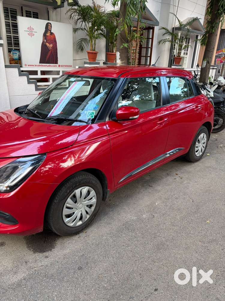 Maruti Suzuki Swift Vxi 2025
