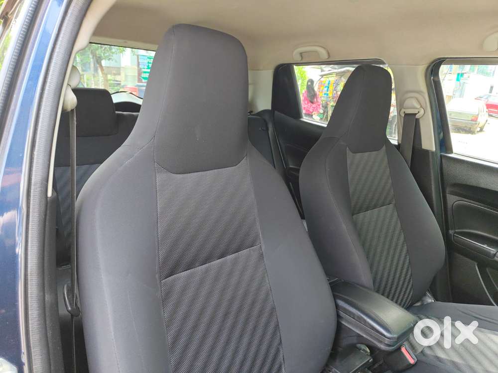 Maruti Suzuki Swift Vvt Lxi, 2021, Petrol