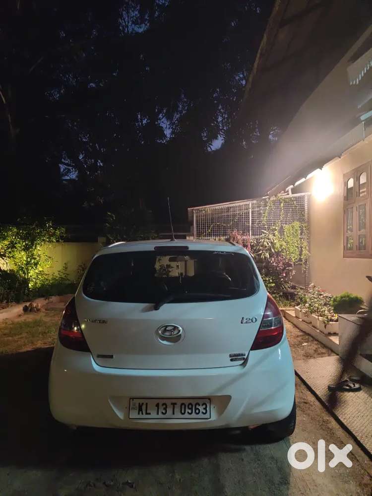 Hyundai I20 Diesel 2009. White Colour