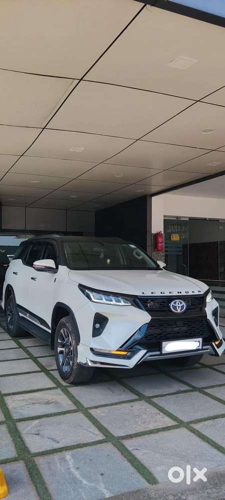Toyota Fortuner Legender 4x2 At 2.8, 2022, Diesel