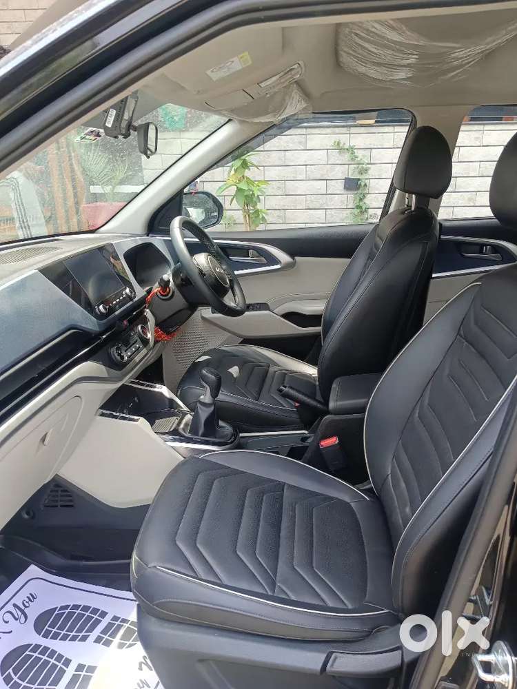 Excellent Condition Kia Carrens