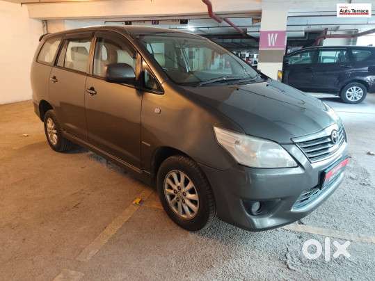 Toyota Innova 2.5 G (diesel) 8 Seater, 2013, Diesel
