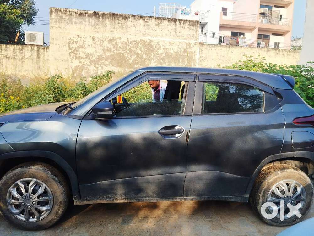 Tata Punch Pure 2024