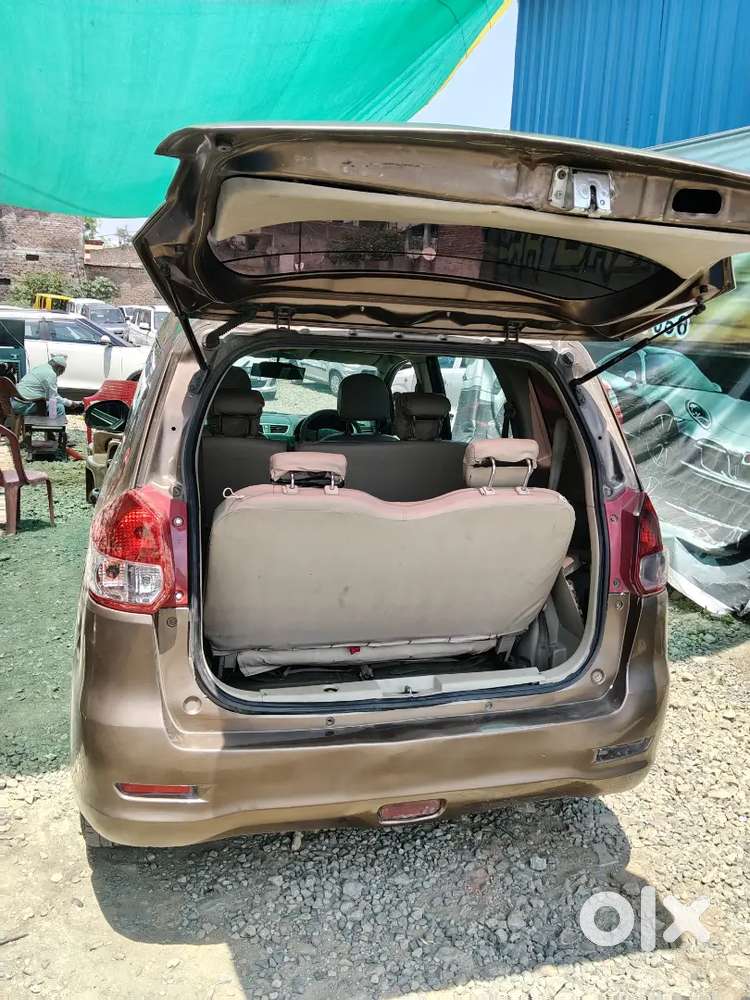 Maruti Suzuki Ertiga 2015 Diesel 130000 Km Driven