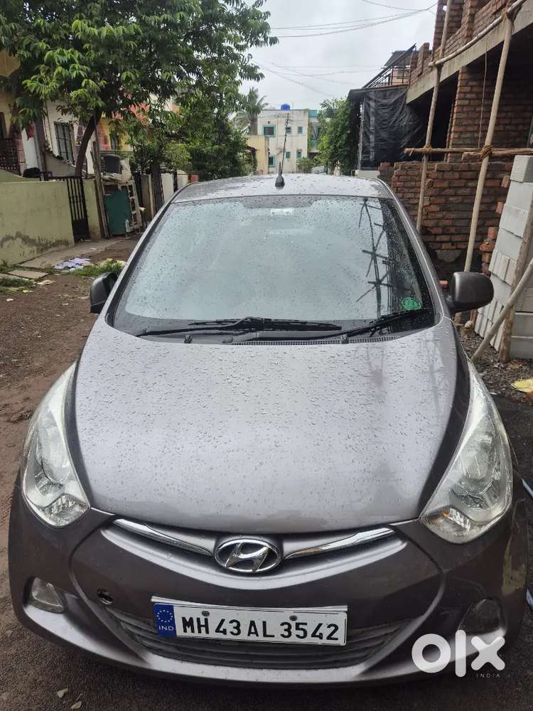 Hyundai Eon Sportz 2013 Airbag.  A Car  Purchased From Spinny,