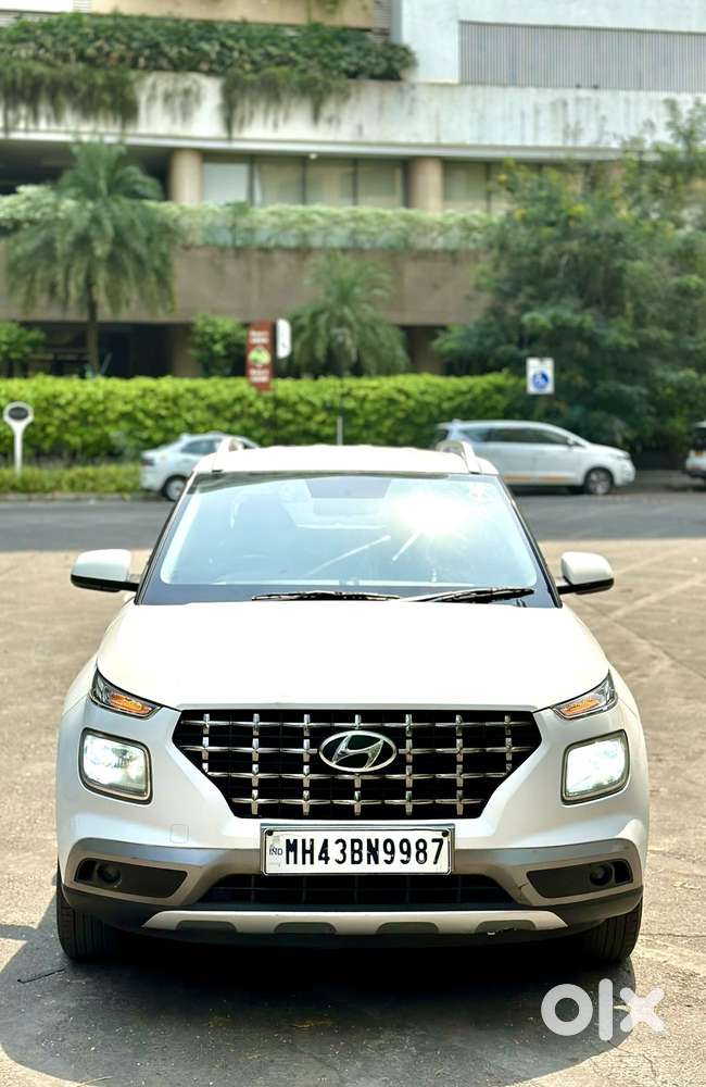 Hyundai Venue S Turbo Dct, 2019, Petrol