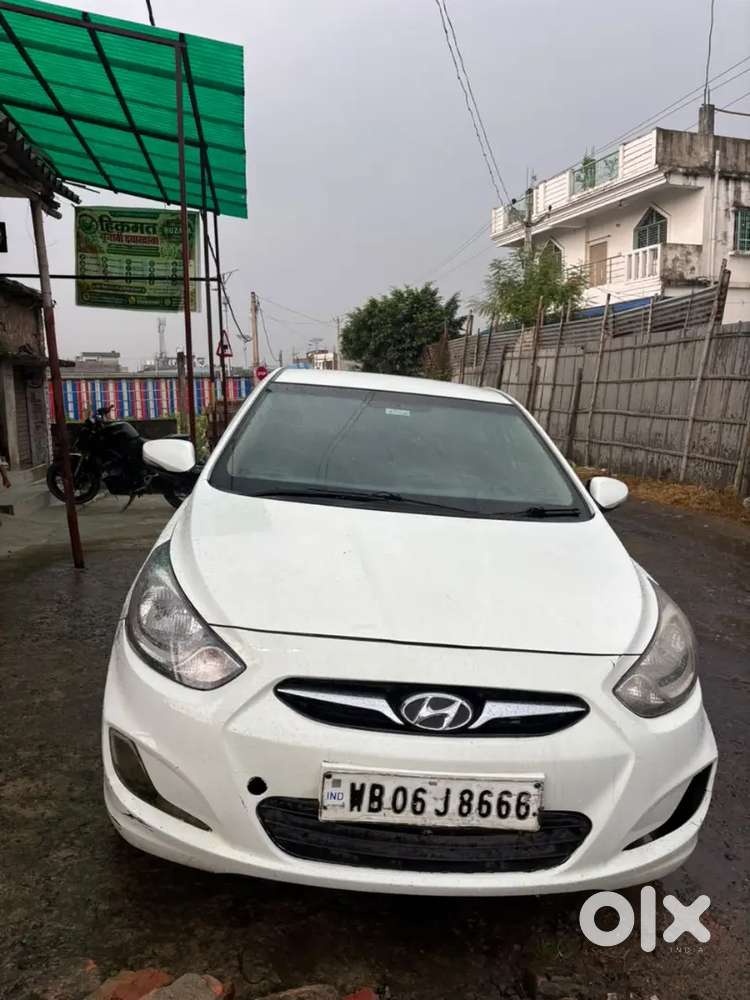 Hyundai Verna Petrol Manual 2012 Car