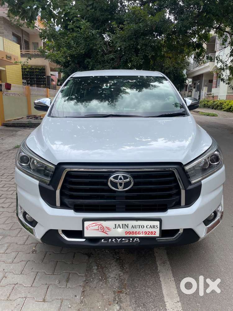 Toyota Innova Crysta 2.4 V, 2024, Diesel