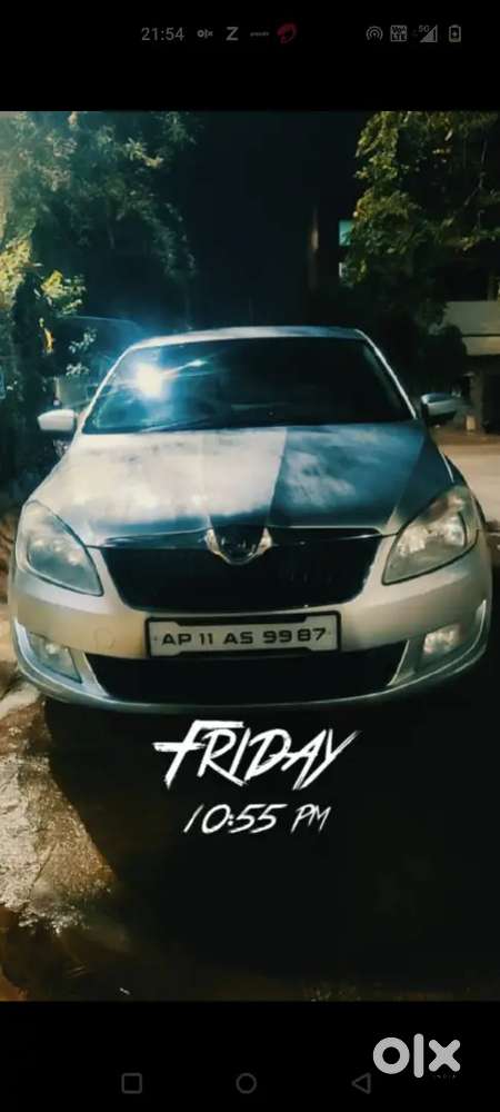 Skoda Rapid 1.6 Ambition 2013