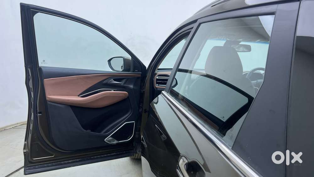 Mg Hector Plus 1.5 Sharp Dct, 2023, Petrol