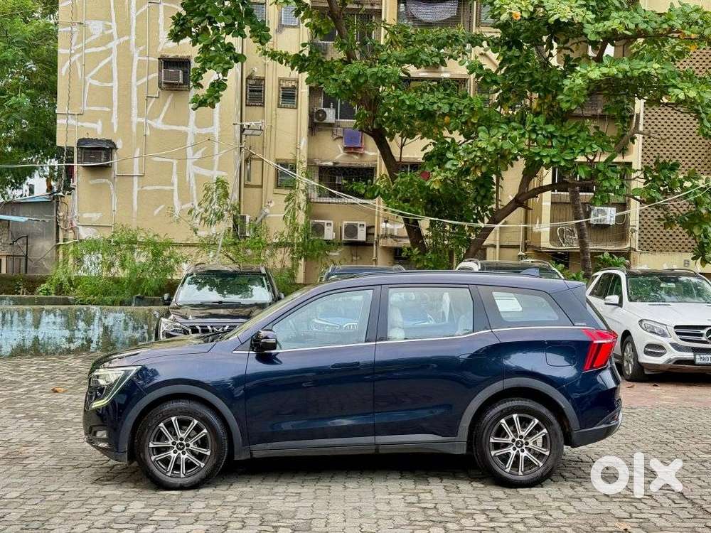 Mahindra Xuv700 2.0 Ax 7 Petrol At Str, 2024, Petrol