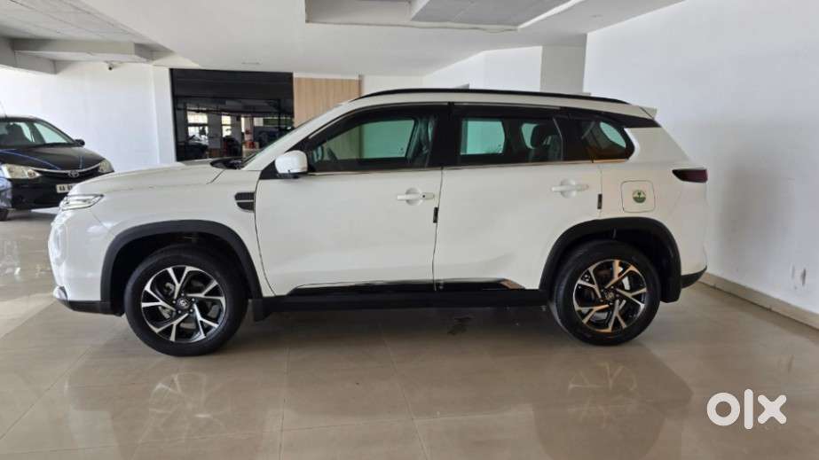 Toyota Urban Cruiser Hyryder 1.5 V Neo Drive Awd, 2023, Petrol