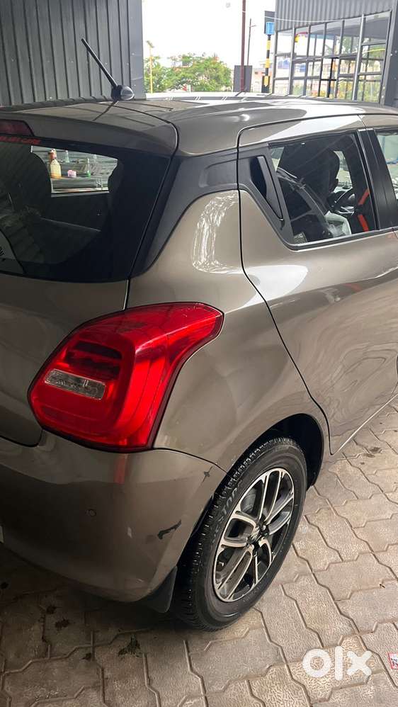 Maruti Suzuki Swift Petrol 2024