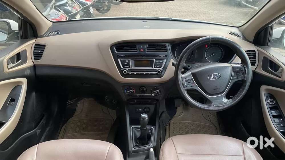 Hyundai Elite I20 [ ] 1.2 Magna Executive, 2017, Petrol