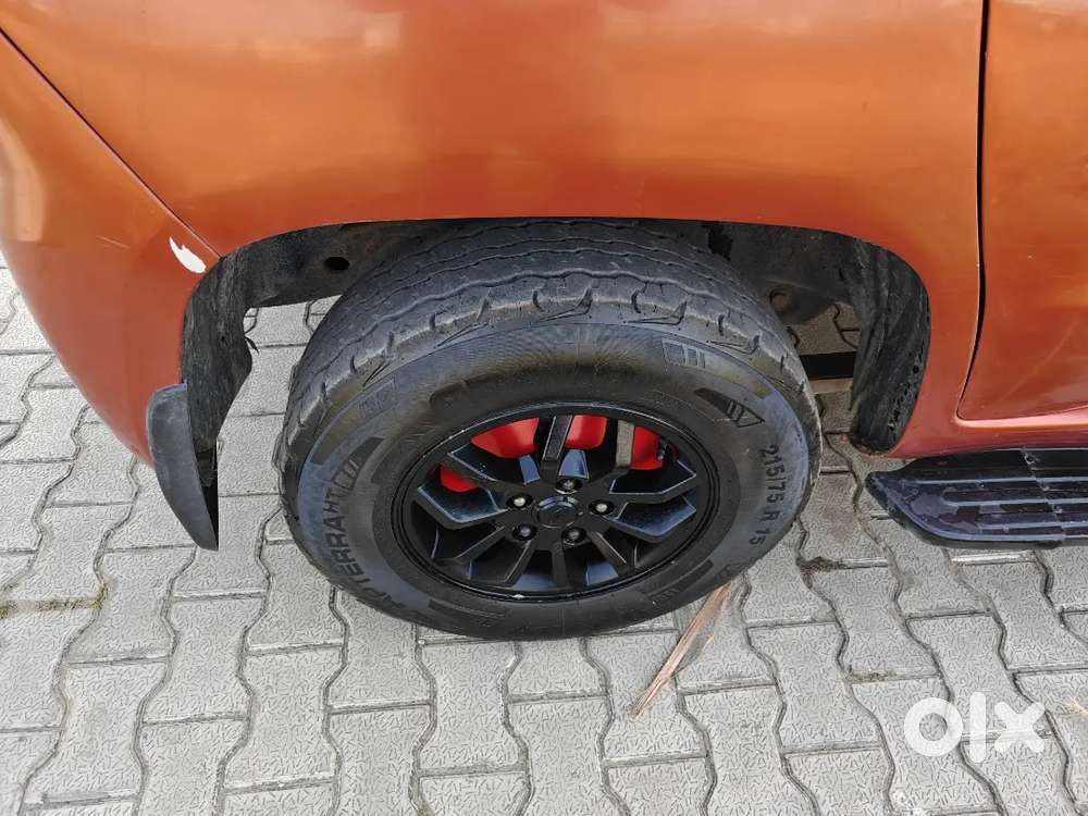 Mahindra Tuv 300 2016 Diesel 162887 Km Driven