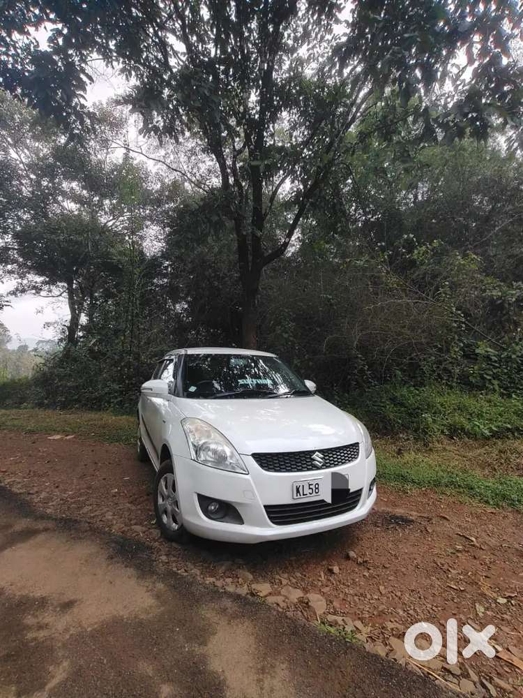 Maruti Suzuki Swift 2013 Petrol Well Maintained,