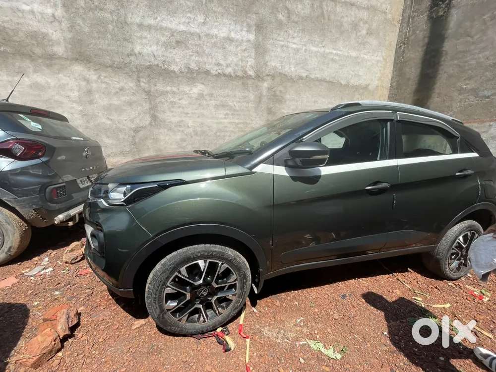 Tata Nexon Revotron 2022 Petrol