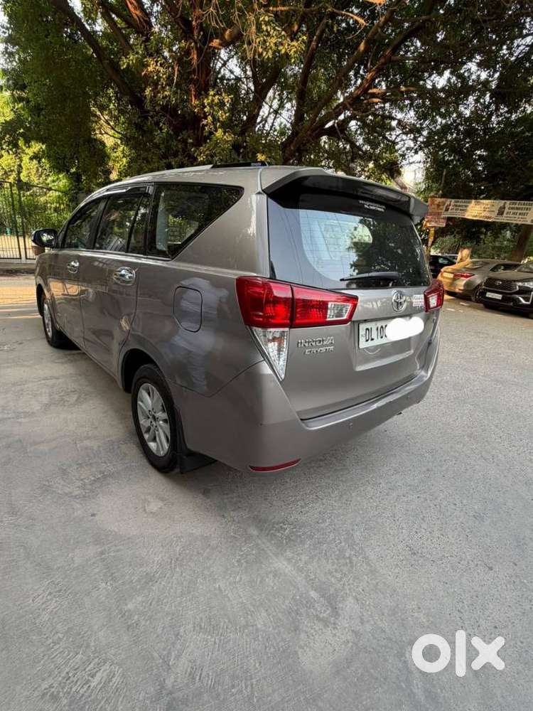 Toyota Innova Crysta 2.8z Automatic, 2017, Diesel