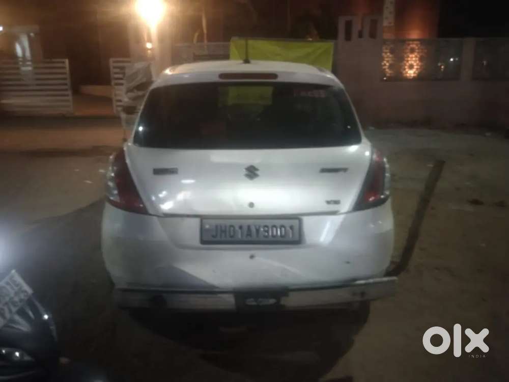 Maruti Suzuki Swift Petrol 2012