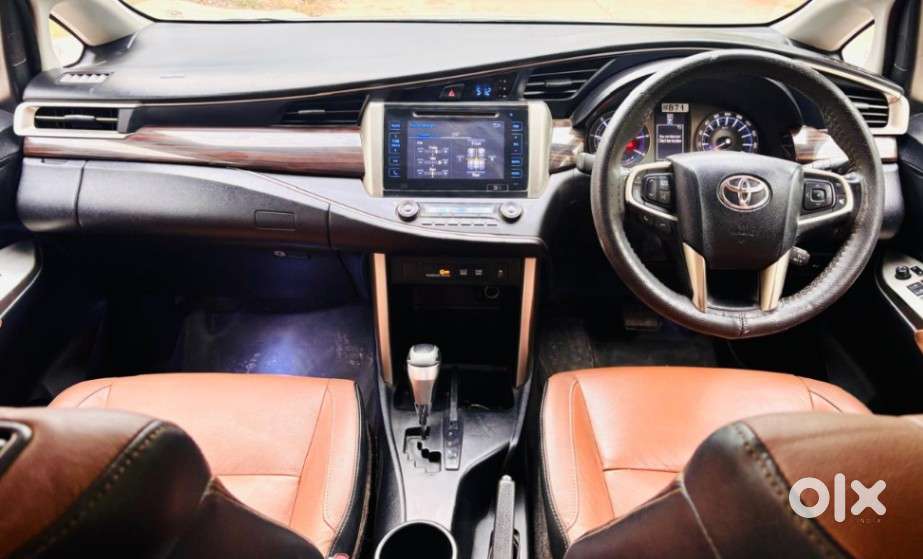 Toyota Innova Crysta 2.8z Automatic, 2018, Diesel