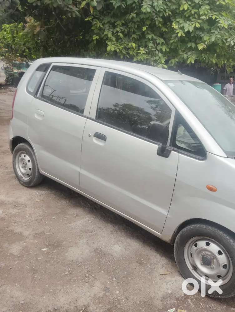 Maruti Suzuki Estilo 2013