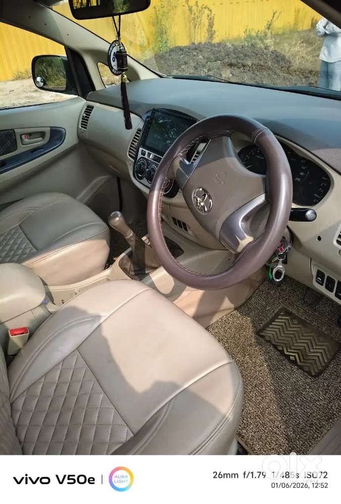 Toyota Innova 2014 Diesel Well Maintained