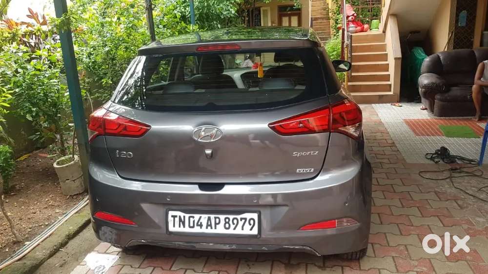 Hyundai I20 2015 Petrol Well Maintained 58000 Km Driven 2nd Owner