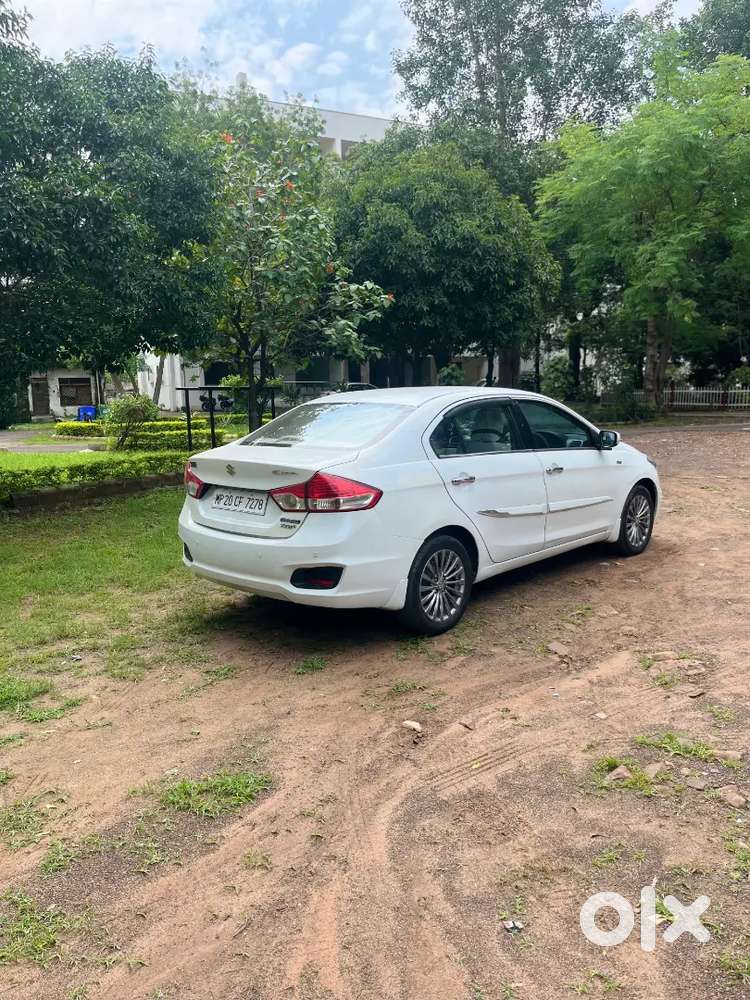 Ye Car Bechna Hai