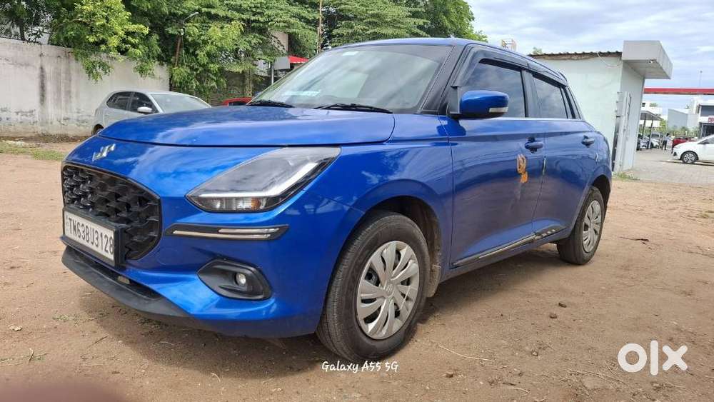 Maruti Suzuki New-gen Swift Vxi, 2025, Petrol