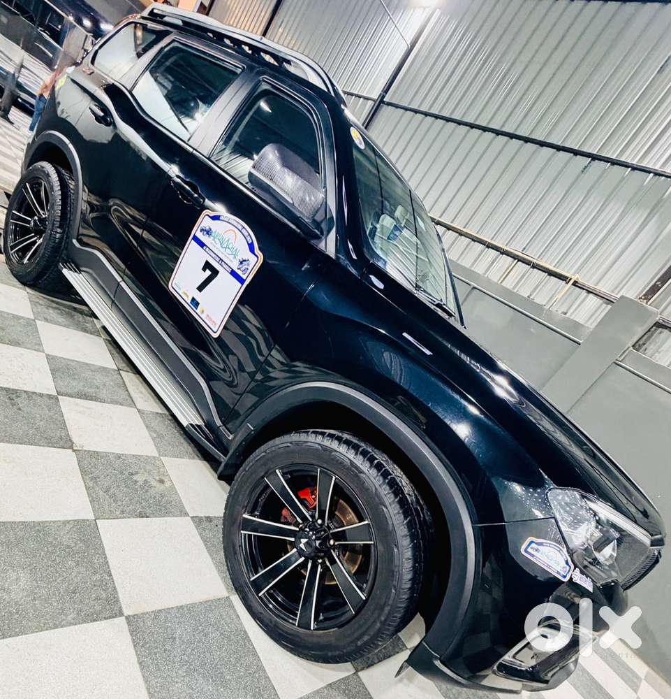 Mahindra Scorpio N 4*4 Modified ( 1 Piece In India )