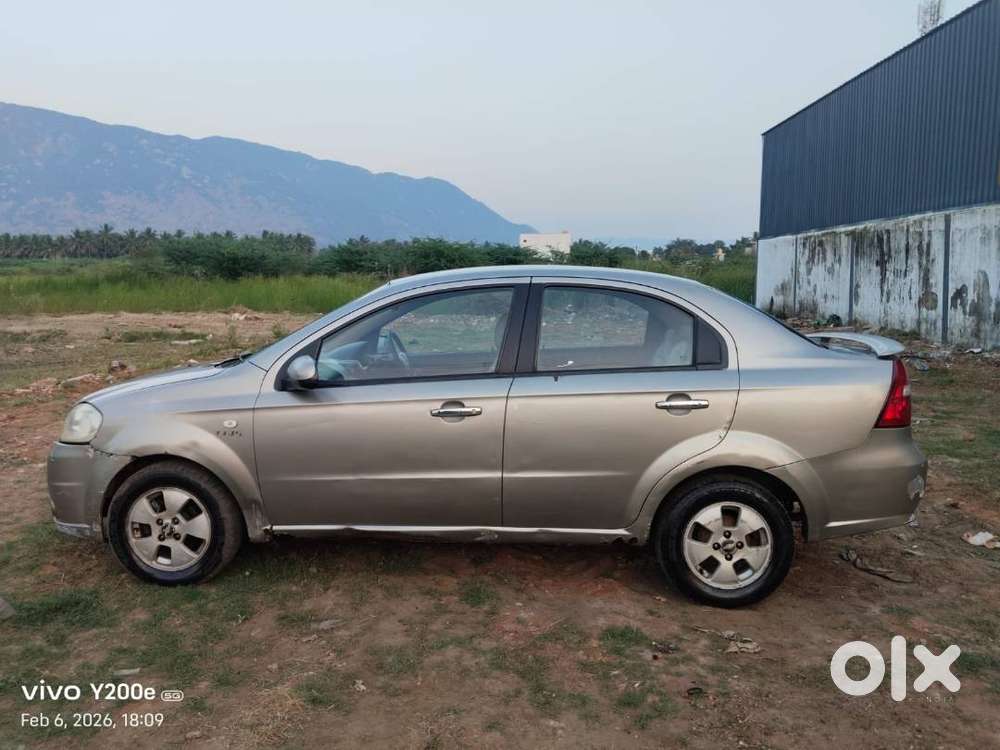 Chevrolet Aveo 2007 Petrol 105000 Km Driven