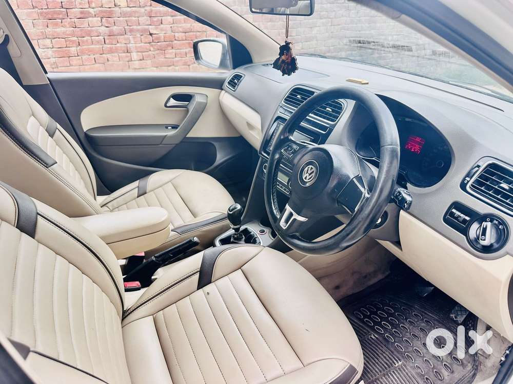 Volkswagen Vento [ ] 1.6 Highline Plus, 2013, Diesel