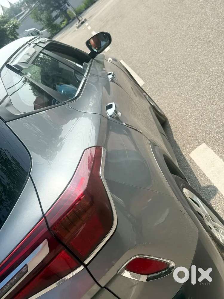 Kia Seltos Petrol Manual 2020