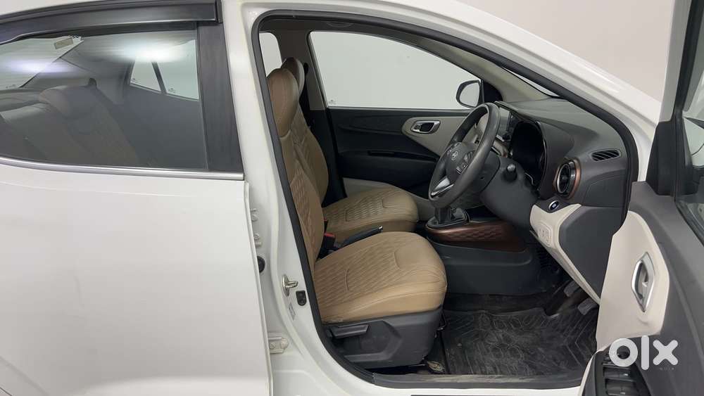 Hyundai Aura 1.2 Sx Cng, 2023, Cng & Hybrids