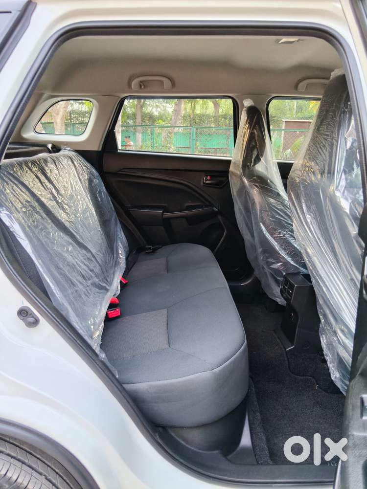 Maruti Suzuki Brezza 1.5 Lxi Cng, 2024, Cng & Hybrids