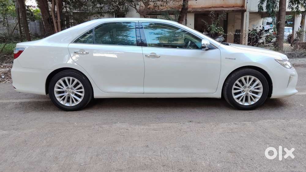 Toyota Camry 2.5 Hybrid, 2016, Petrol