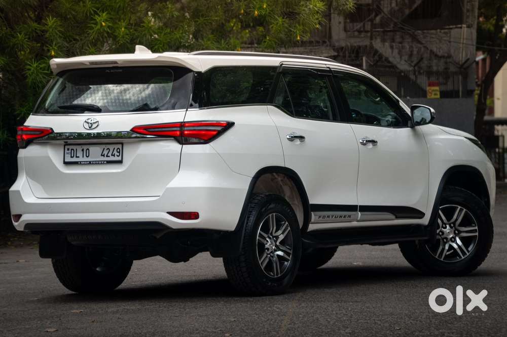 Toyota Fortuner 4x2 At 2.7 Petrol, 2025, Petrol