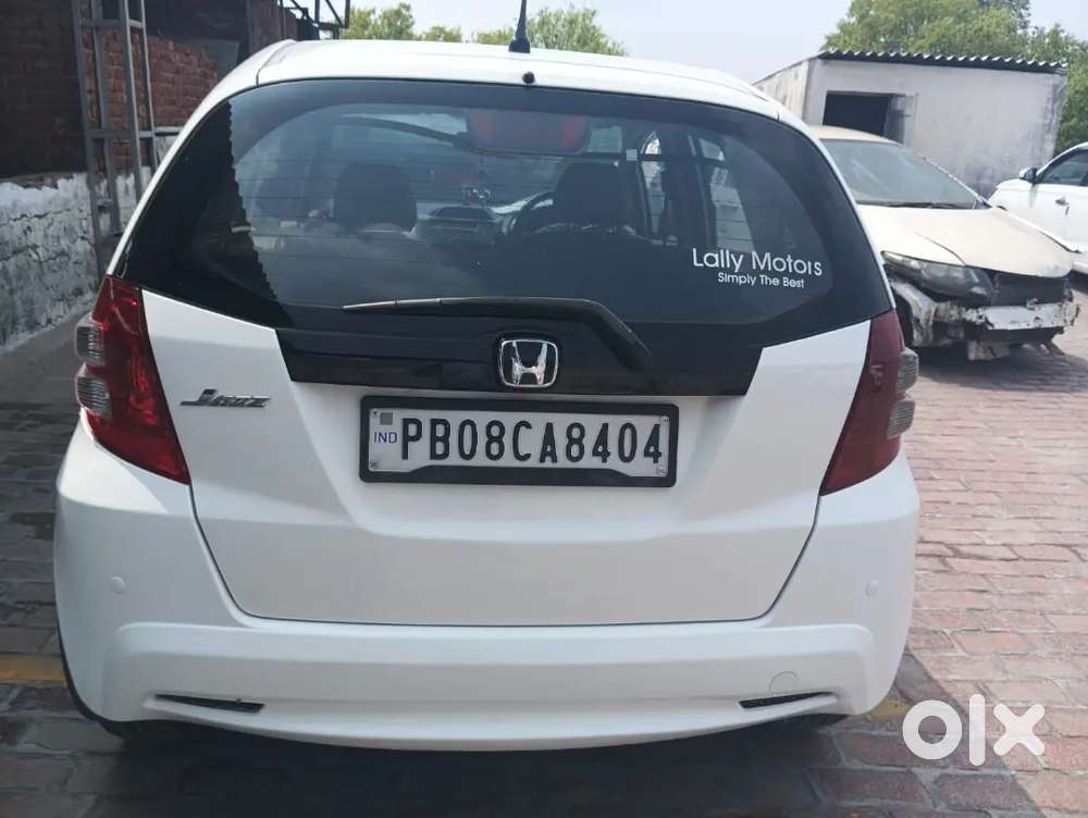 Good Condition New Tyre Alloy And Battery, Not Any Single Expenses..