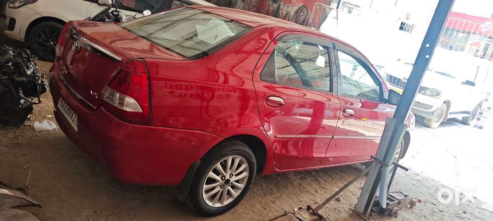 Toyota Etios Vx Limited Edition, 2015, Petrol