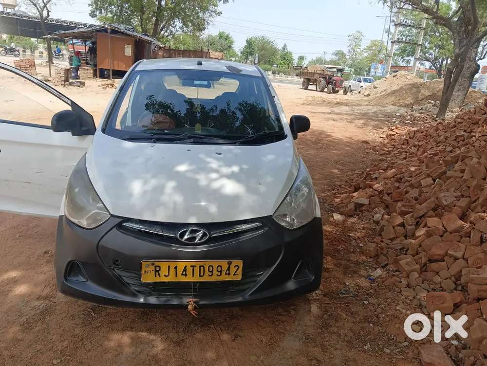 Hyundai Eon 2017 Lpg 100000 Km Driven