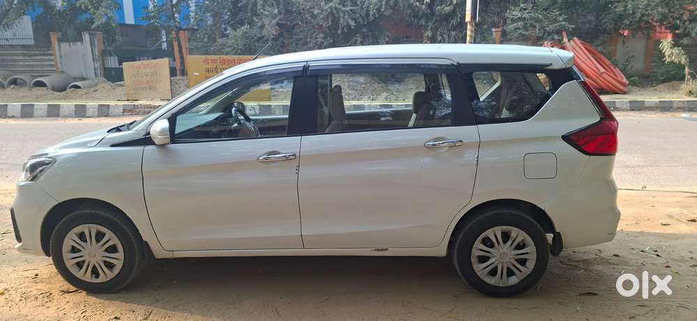 Maruti Suzuki Ertiga 1.5 Vxi, 2021, Petrol