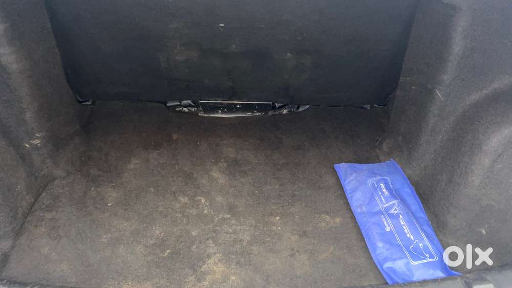 Tata Tigor Xza, 2018, Petrol